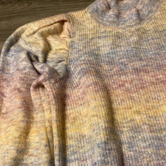 SO Junior's Retro Multi-colored Sweater
Size Large - Picture 2 of 11